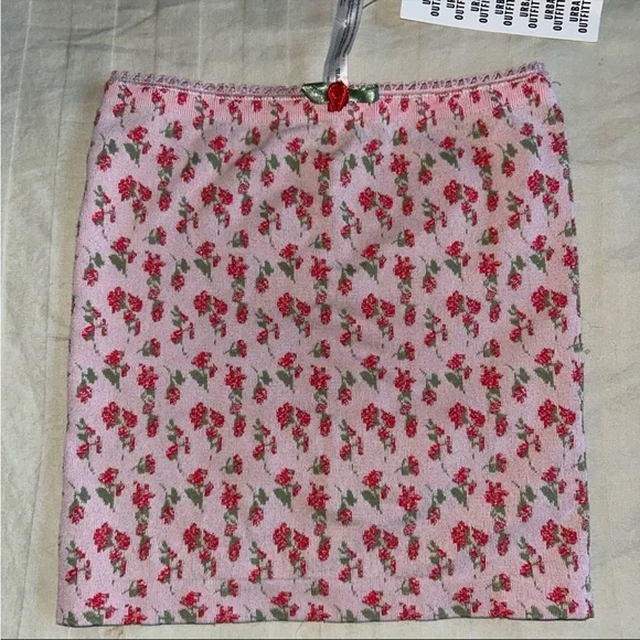 NWT Urban Outfitters Floral Tube Top - Picture 1 of 3